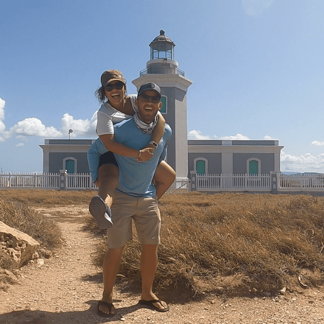 couple at cabo rojo lighthouse hiking trail faro los morrillos
